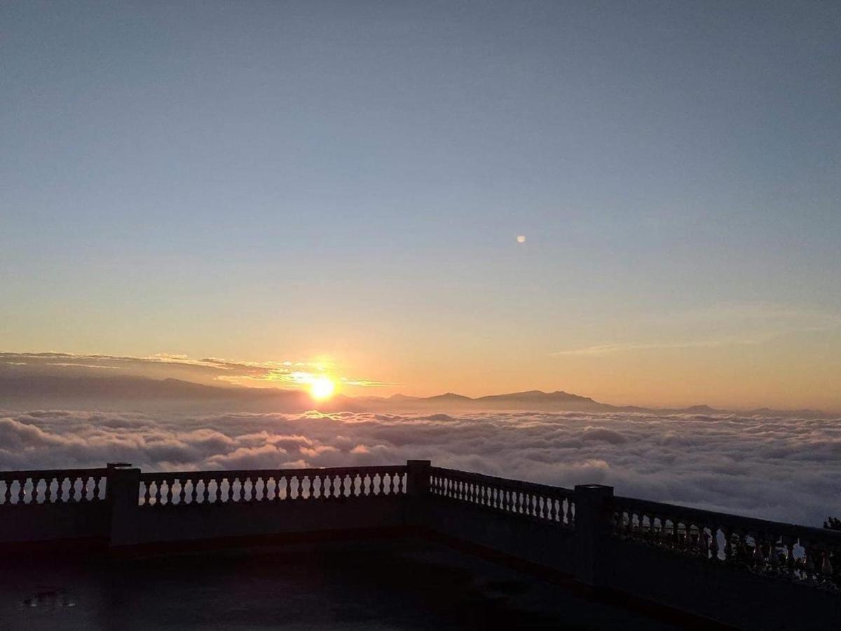 Mount Everest Hotel & Resort Nagarkot Exterior foto
