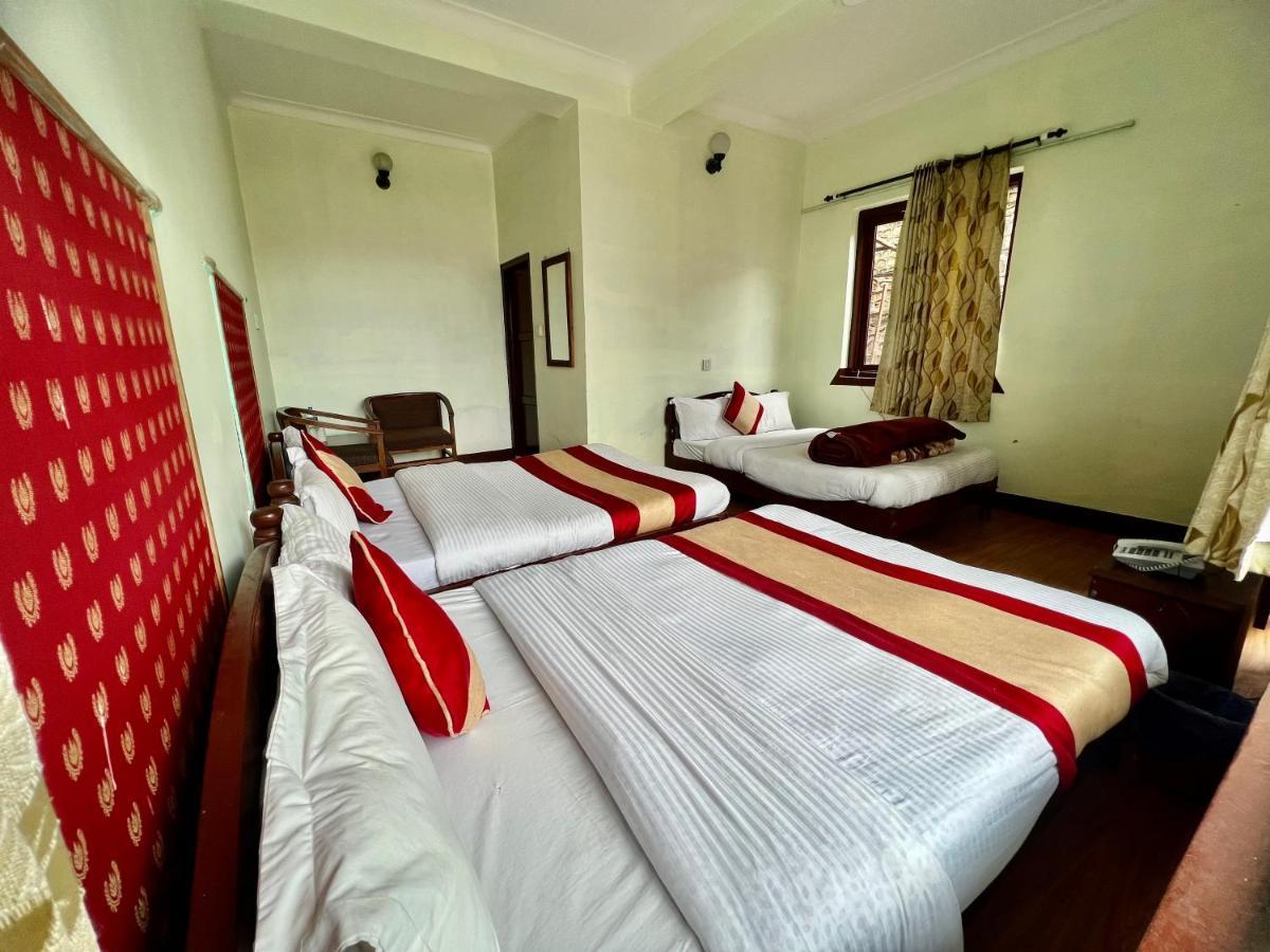 Mount Everest Hotel & Resort Nagarkot Exterior foto