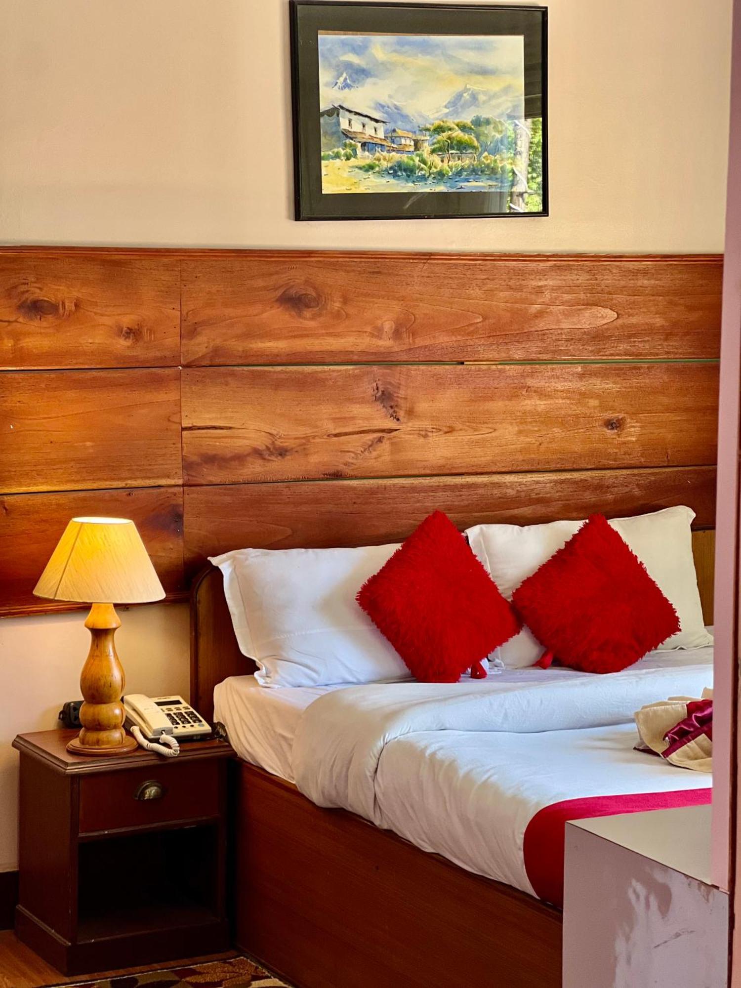 Mount Everest Hotel & Resort Nagarkot Exterior foto