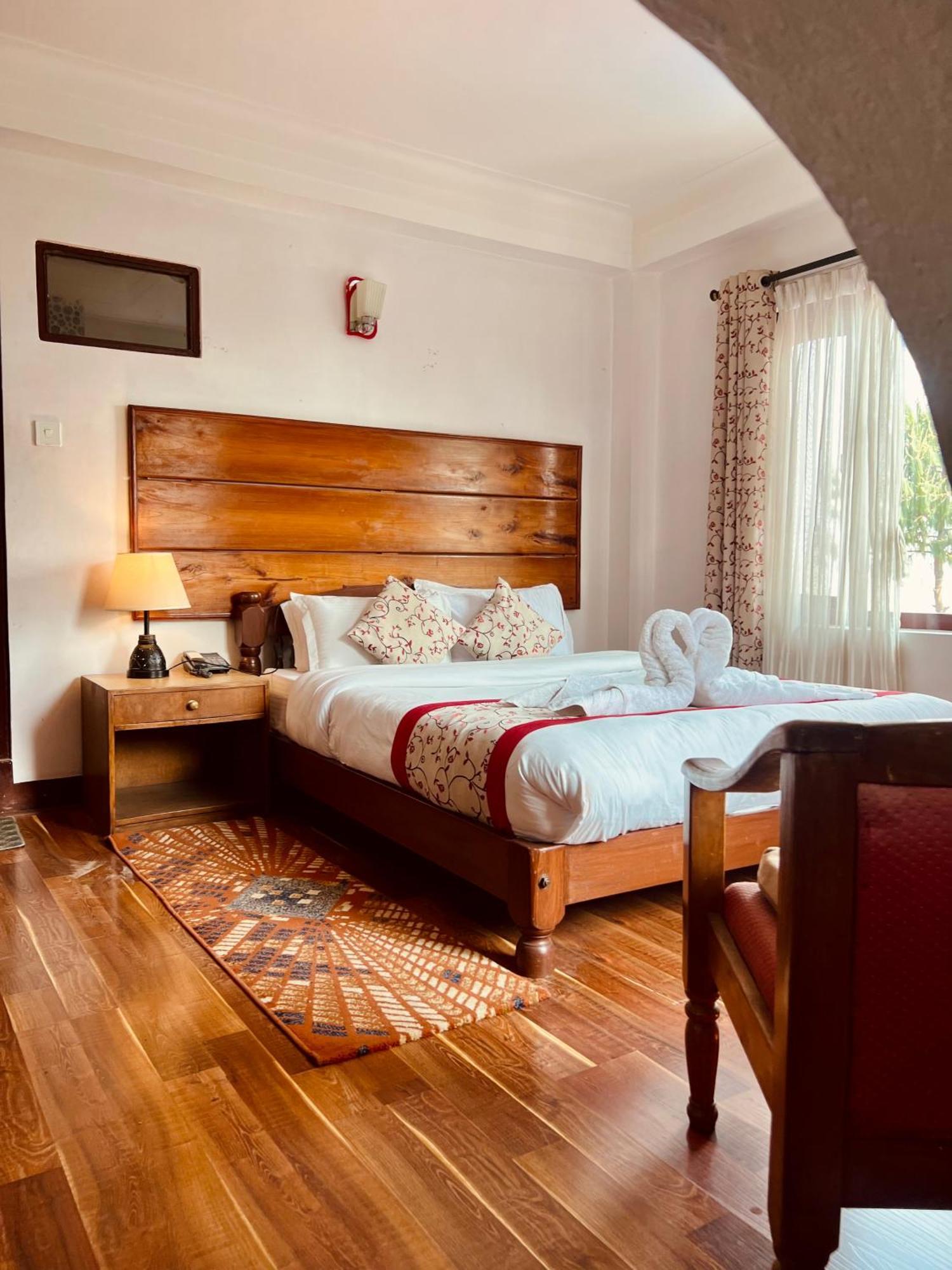 Mount Everest Hotel & Resort Nagarkot Exterior foto